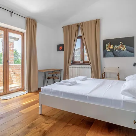 Vakantiehuis Gorgeous In *